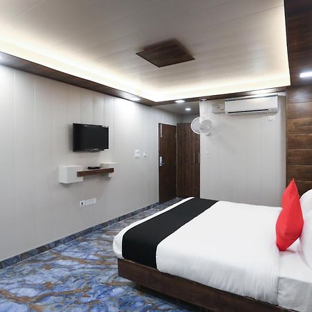 Hotel O Felicita Inn Near Seasons Mall Kharadi Luaran gambar