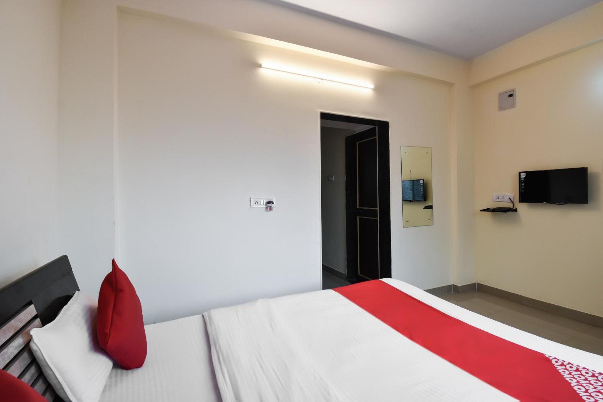Hotel O Felicita Inn Near Seasons Mall Kharadi Luaran gambar